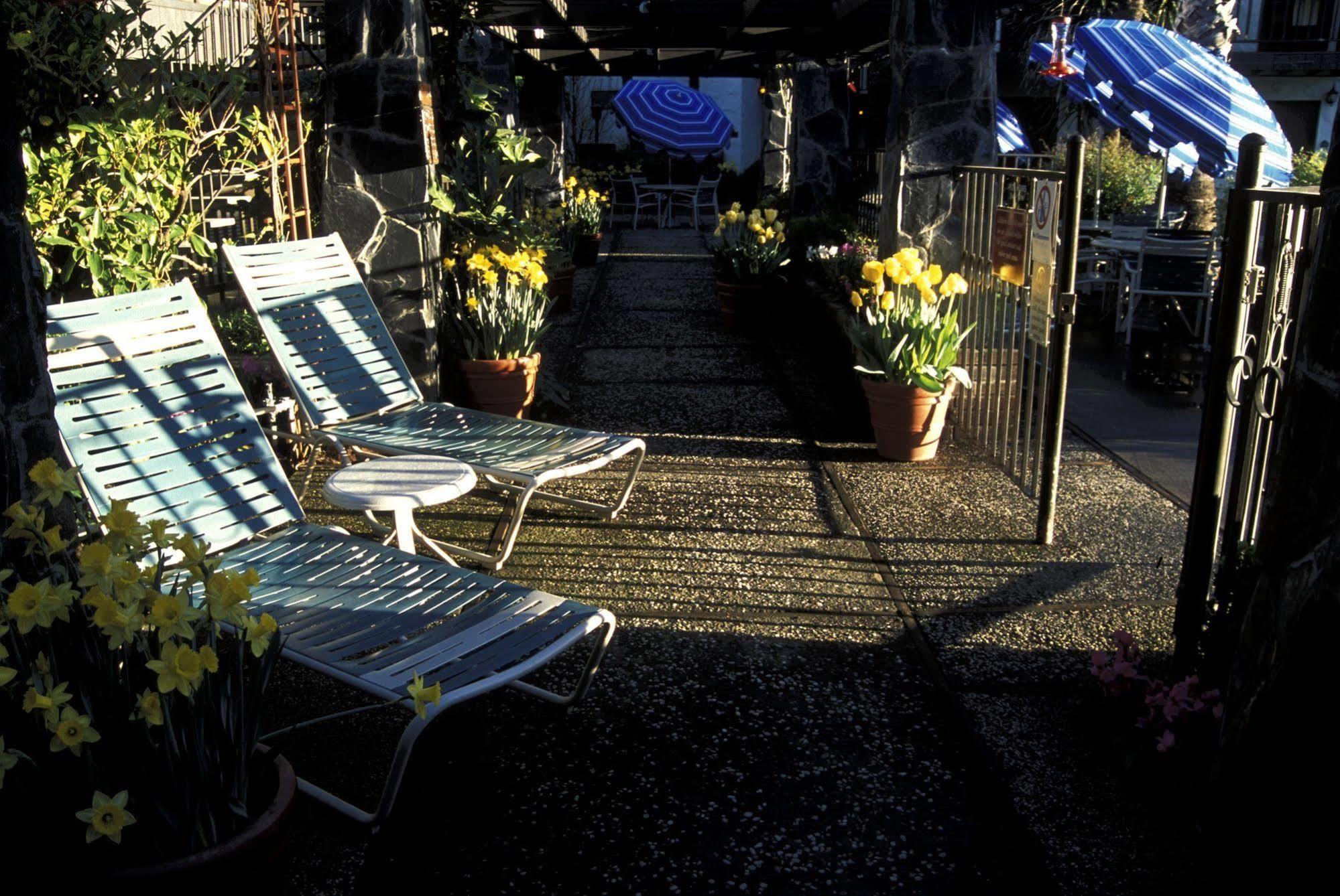Roman Spa Resort Calistoga Exterior foto